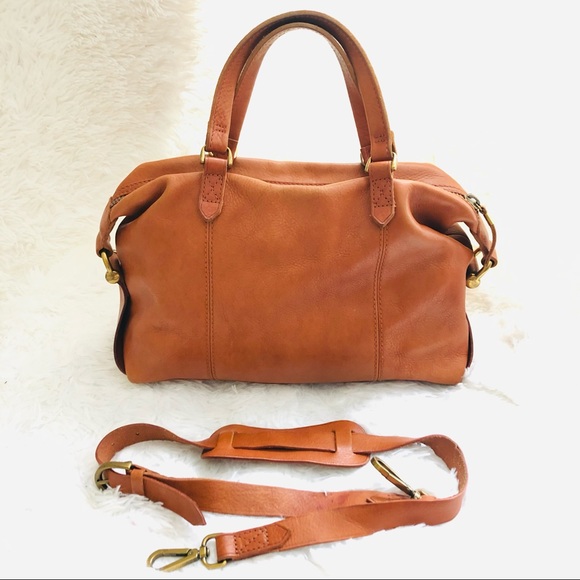 Madewell Handbags - MADEWELL KENSINGTON CONVERTIBLE LEATHER SATCHEL